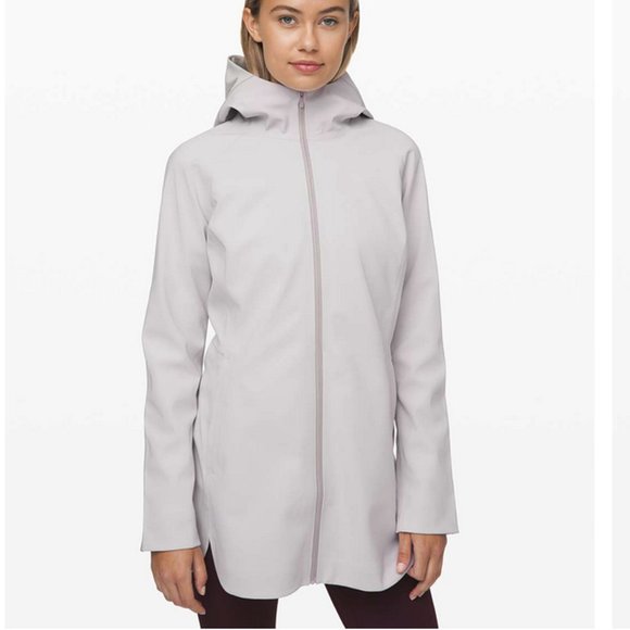 lululemon athletica Jackets & Blazers - Lululemon Glyde Along Softshell Chrome (NWOT) Sz. 4
